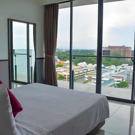 D'Wharf Hotel & Serviced Residence Port Dickson Exterior photo