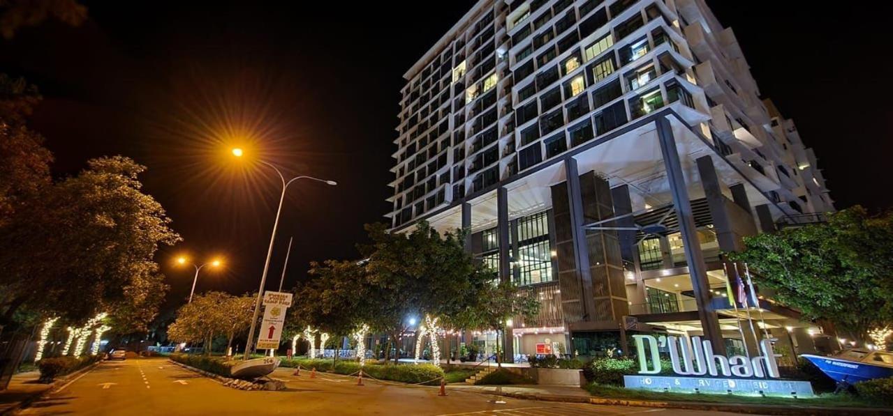 D'Wharf Hotel & Serviced Residence Port Dickson Exterior photo