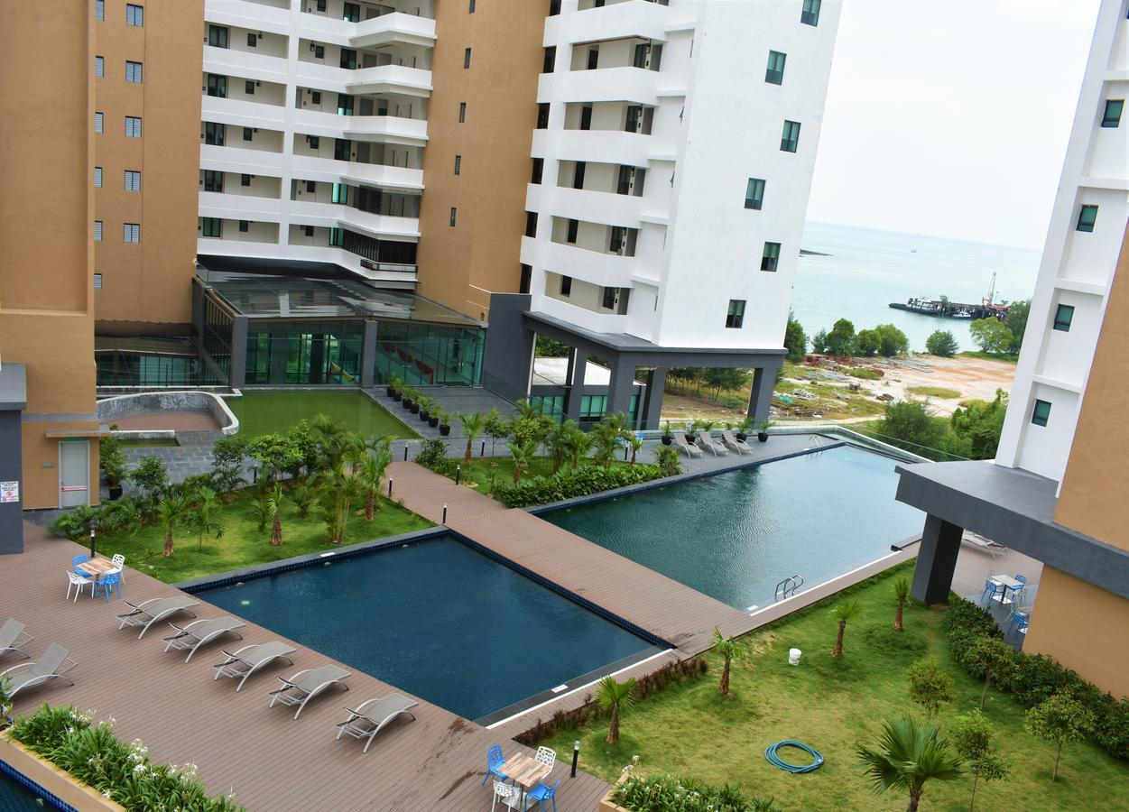 D'Wharf Hotel & Serviced Residence Port Dickson Exterior photo